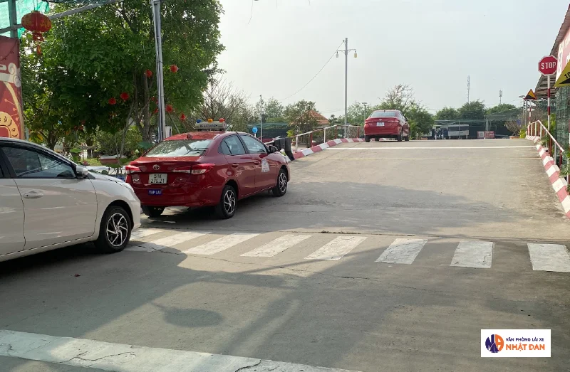 Điều kiện thi bằng lái xe ô tô ở tphcm 2