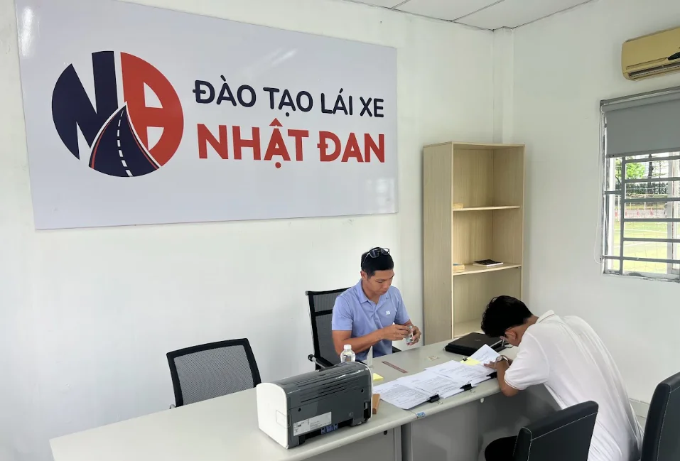 thời gian học và thi bằng lái ô tô ở tphcm 1