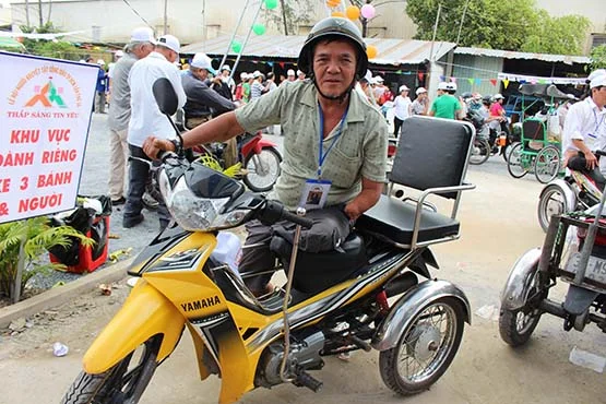 Thi Bằng Lái Xe Máy A1 Cho Người Khuyết Tật 1