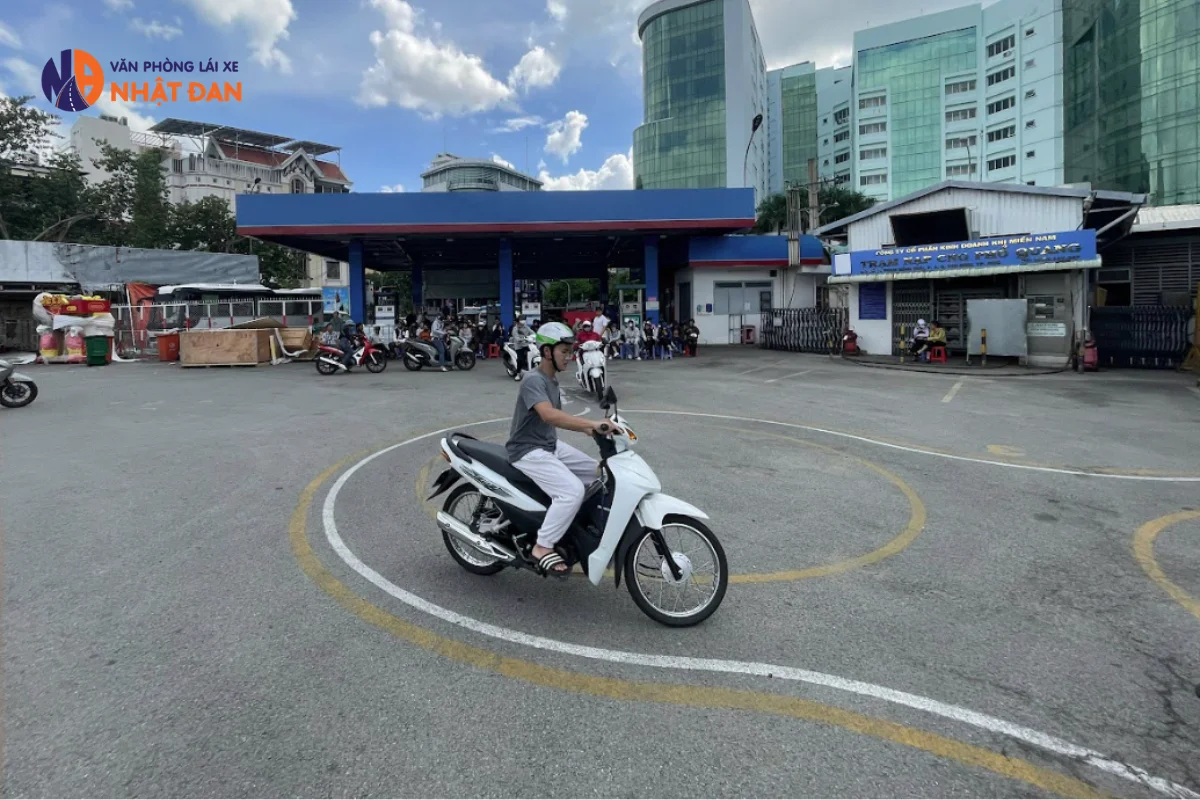 Thi Lại Bằng Lái Xe A1 Bao Nhiêu Tiền Ở TP.HCM 2